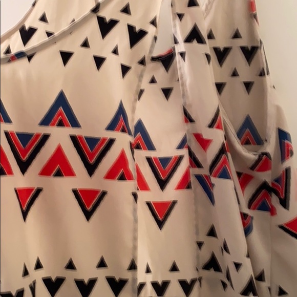 Open back tank top - Picture 3 of 3